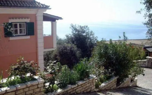 Villa Nestoras