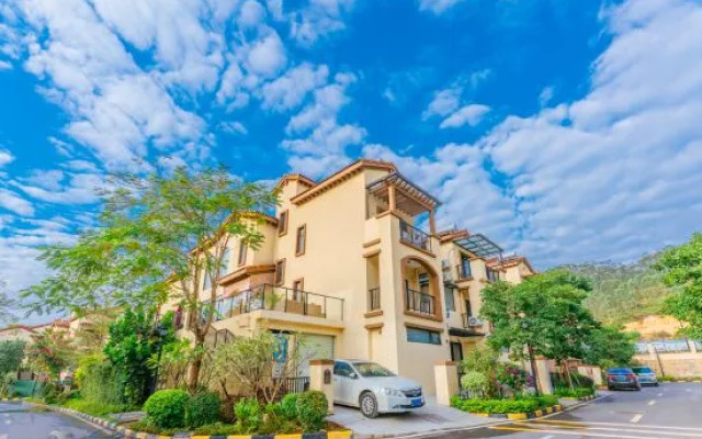 Huizhou Longmen Nankunshan Health Valley Yunle Hot Spring Holiday Villa