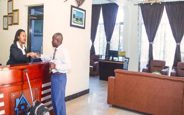 Best Point Hotel