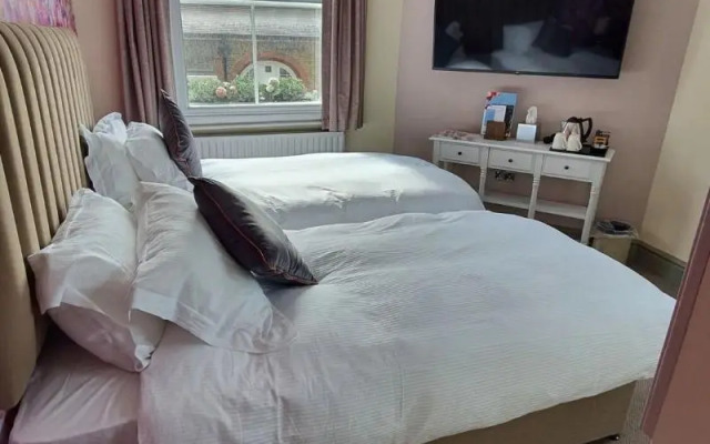 The Griffin Belle Hotel Vauxhall