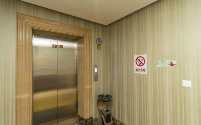 Merlinwan Traders Hotel