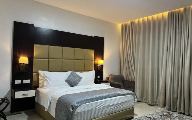 Rollace Hotel Lagos INTL