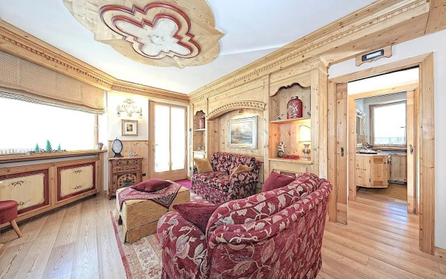 Luxury Apt Dolomites 2