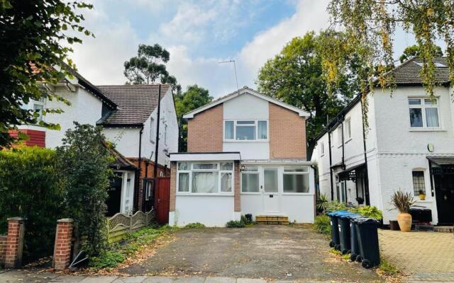 Enfield Chase Serviced Apartment