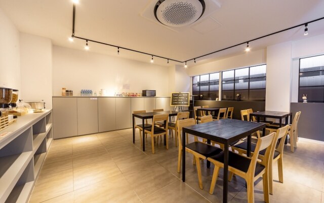 Jeonju Gosa Yaja Hanokmaeul