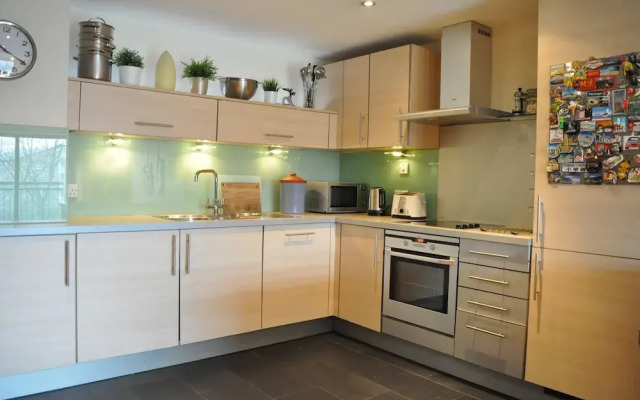 Modern 1 Bedroom Flat in Angel