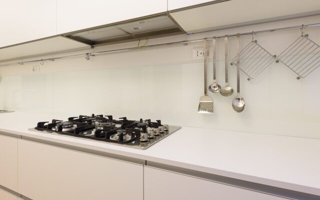 1200 Torre Donati Apartments by Mmega