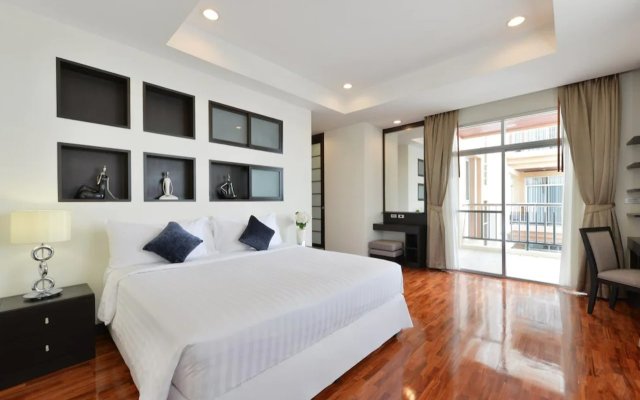 Grand Asoke Suites Boutique Residence