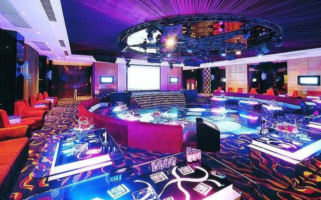 Lung Chuen International Hotel