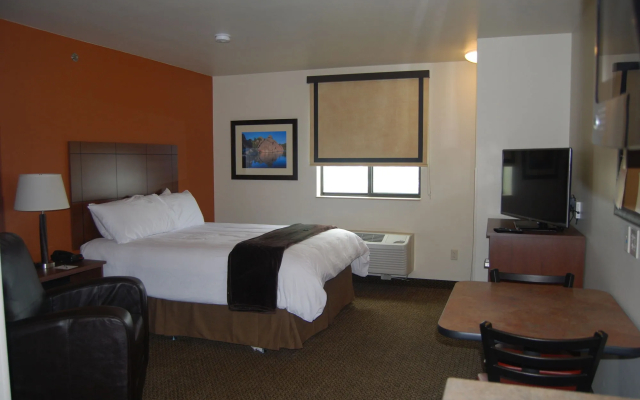 My Place Hotel - Rapid City, SD