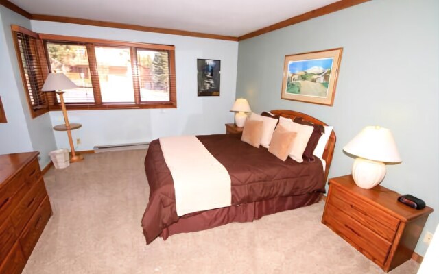 Mountainback #37, Den - 2 Br Condo