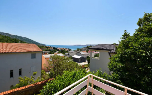 Apartment Jelena Karlobag