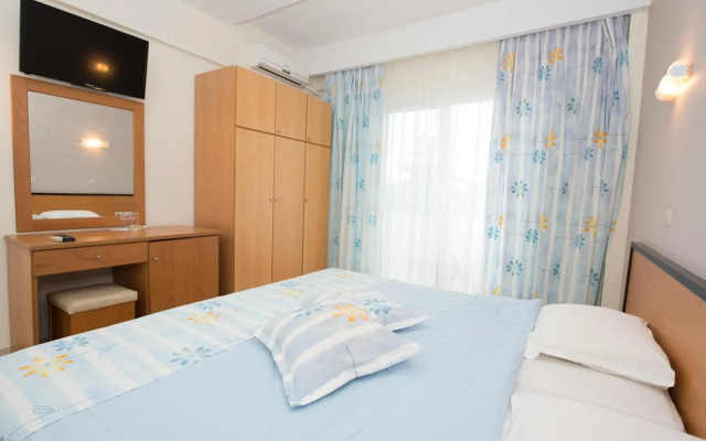 Maranton Beach Hotel