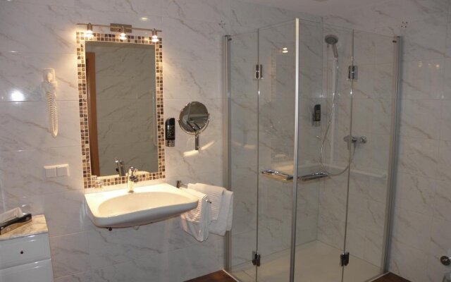 Hotel-Gasthof Stoff