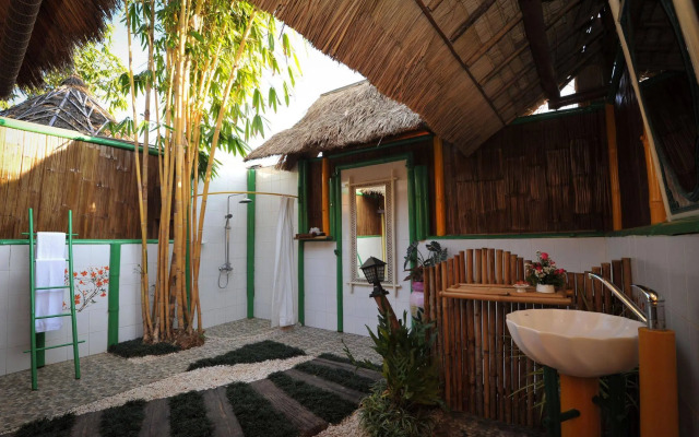 Reewa Waree Resort