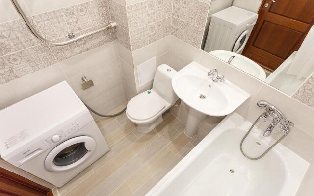 Dve Podushki Na Ul. Respublikanskaya, D. 11, Kv. 11