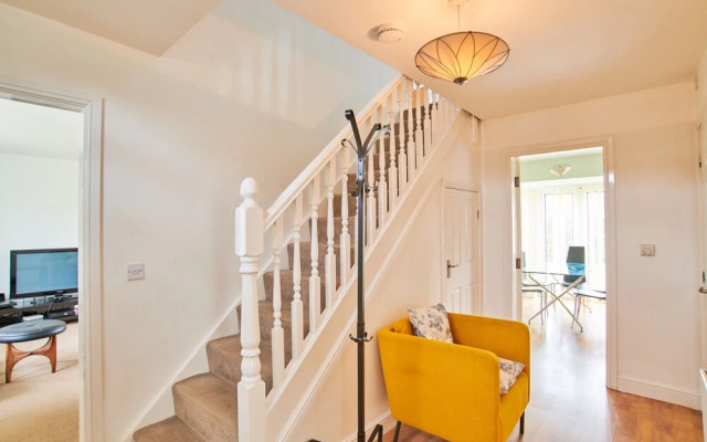 5 bed Edwardian Style House