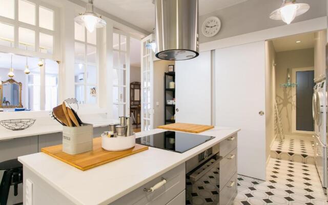 Chiado Deluxe Gem 4bdr Amazing apartment