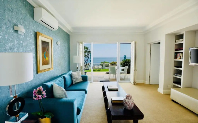 The Clarendon - Bantry Bay