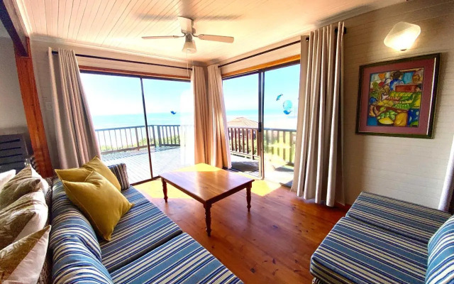 Hummingbird Chalet 23 Houtboschbaai