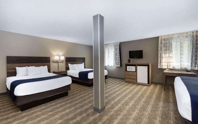 Days Inn & Suites by Wyndham Wisconsin Dells