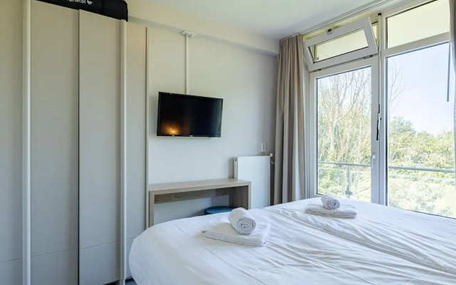 Zoutelande Retreat by Sea