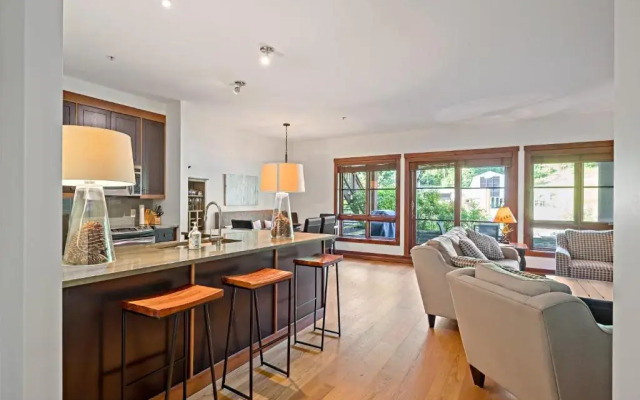 Étoile du Matin by Tremblant Sunstar