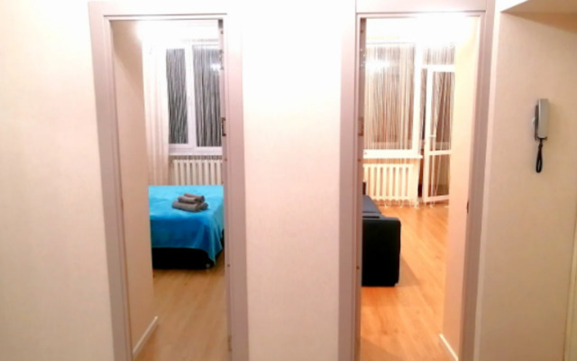 A network of guest apartments on 3/2 Flerova Street