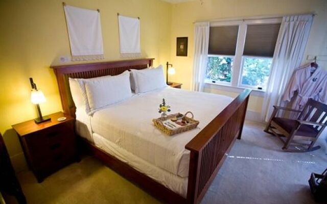 The Cooper House Bed & Breakfast Inn