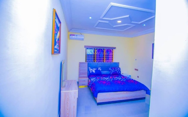 MNS Resort Rayfied