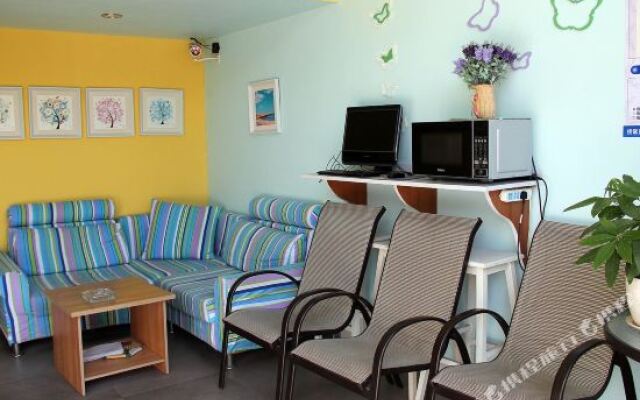 Lanlan Time Hotel (Yantai University Branch)