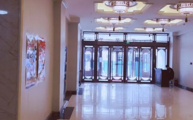 Baicheng Huiya Apartment