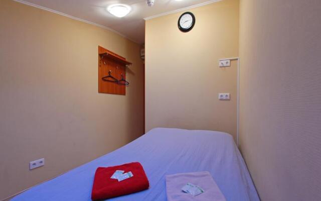 Samsonov Otel' na Ligovskom 48