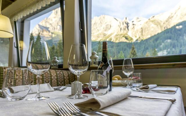 Hotel Colfosco