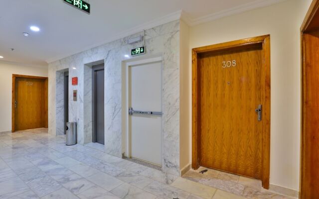 OYO 323 Aknan Ohod Hotel