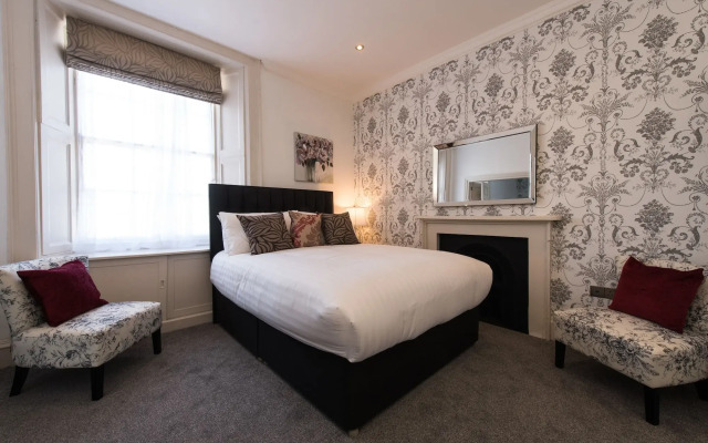 Royal Princes Suites