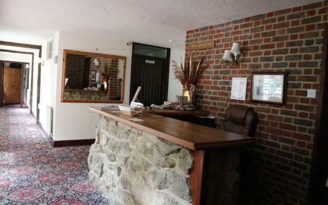 Harrow Inn