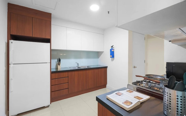 Rasamala & Cendana at Menteng by Kozystay