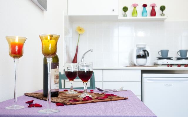 Selenaview Apartments