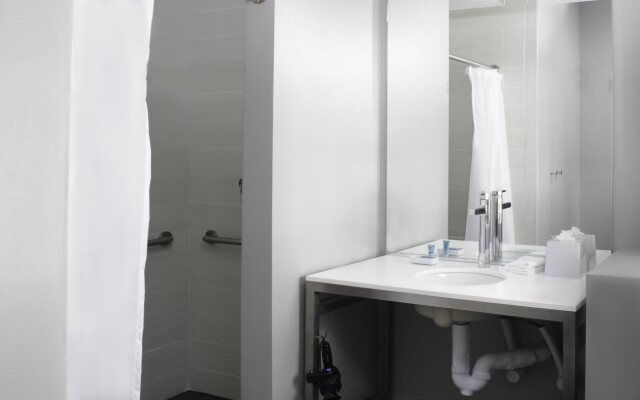 Aloft El Paso Downtown