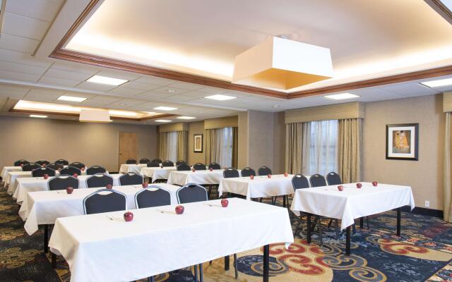 Hampton Inn Columbus/Taylorsville/Edinburgh