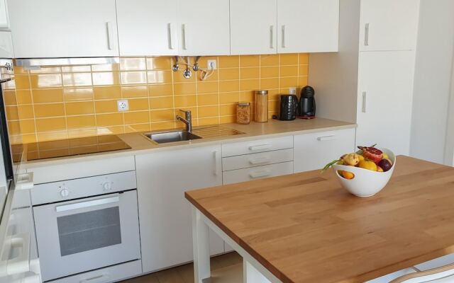 T1 Pontemira 5 - 50M Praia Wi-fi 4 Pessoas