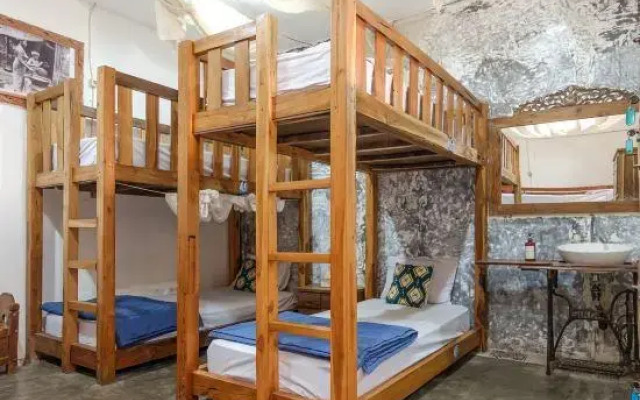 TwoSpaces Living at Wave and Chill House, Canggu