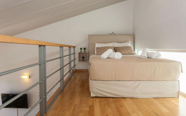 Agora Suites