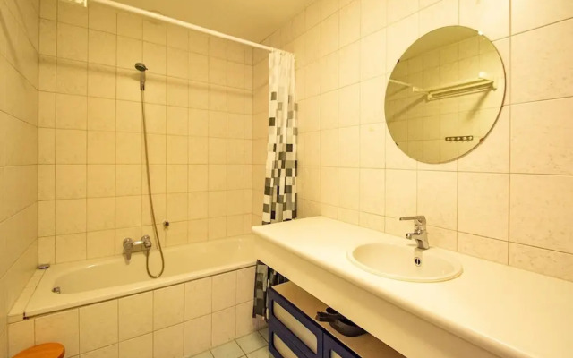 Furnished Holiday Apartment With Large Balcony