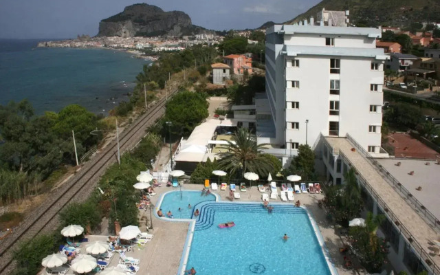 Hotel Santa Lucia Le Sabbie D'oro