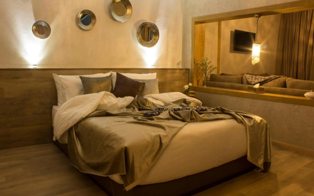 Mabrouk Hotel And Suites