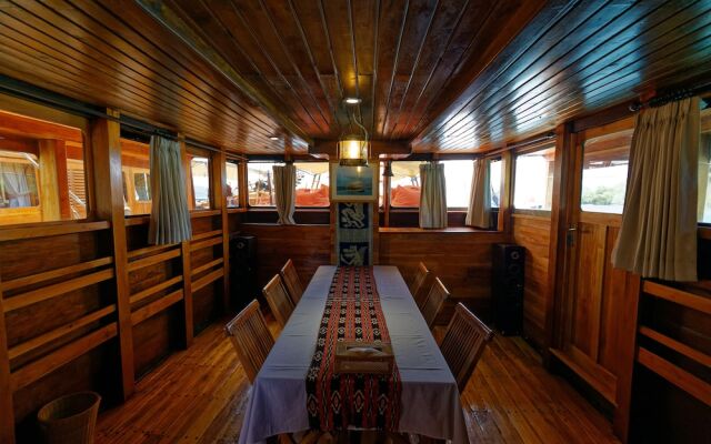 Plataran Phinisi Ambasi