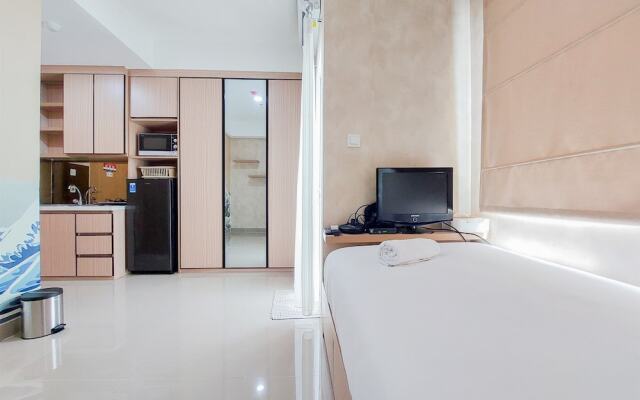 Cozy Stay Studio Room Apartment At B Residence