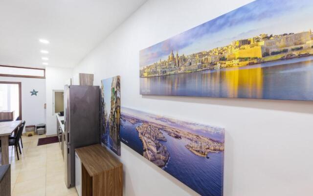 PC3- Centrally Located Apt-Close to University